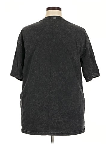 Unbranded Short Sleeve T-Shirt (view 2)