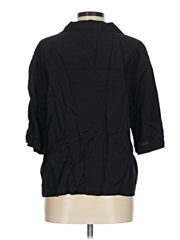 H&M 3/4 Sleeve Button-Down Shirt (view 2)