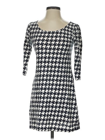 Gap Outlet Casual Dress (view 1)