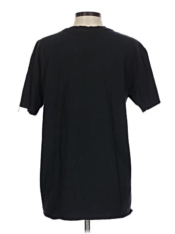 Forever 21 Short Sleeve T-Shirt (view 2)