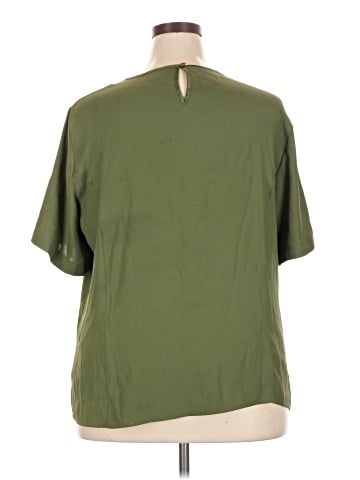 Christie & Jill Short Sleeve Top (view 2)