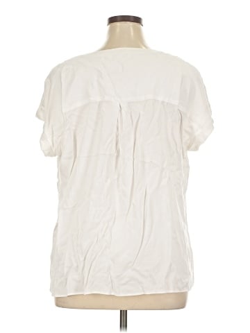 Rose + Olive Short Sleeve Blouse (view 2)