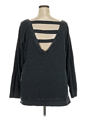Unbranded Sweatshirt (view 2)