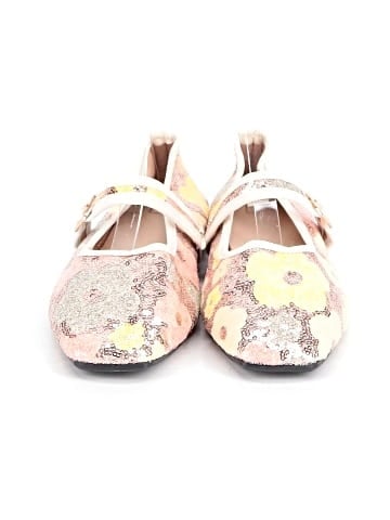 Unbranded Flats (view 2)
