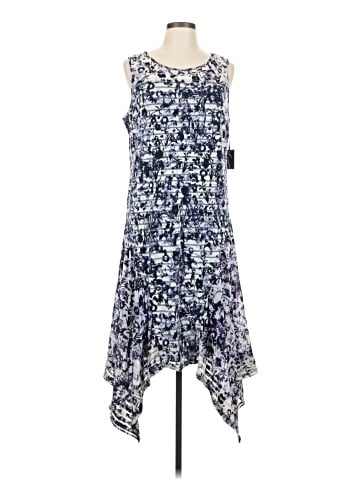 Simply Vera Vera Wang Casual Dress (view 1)