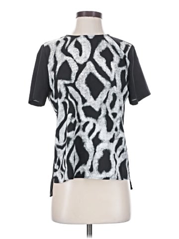 Violet & Claire Short Sleeve Top (view 1)