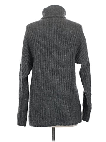 Abercrombie & Fitch Turtleneck Sweater (view 2)