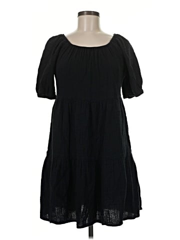 Old Navy Casual Dress (view 1)