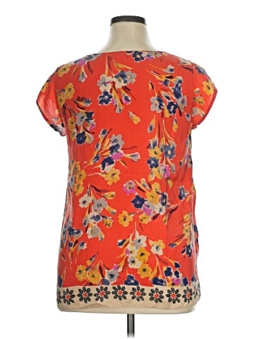 Edme & Esyllte Short Sleeve Silk Top (view 2)
