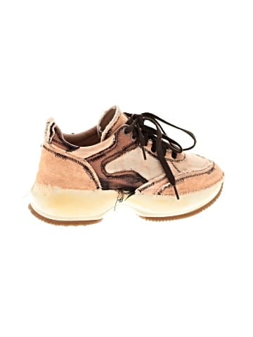 Hogan Sneakers (view 1)
