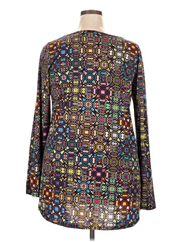 Lularoe Long Sleeve T-Shirt (view 2)
