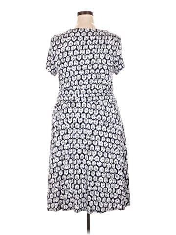Croft & Barrow Casual Dress (view 2)