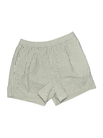 Uniqlo Shorts (view 1)