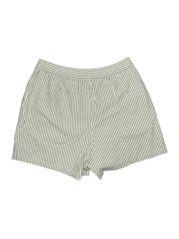 Uniqlo Shorts (view 2)