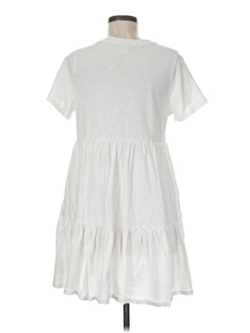 Old Navy Casual Dress (view 2)