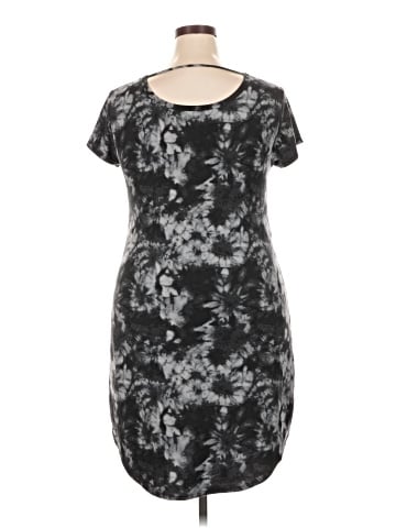 No Boundaries Casual Dress (view 2)