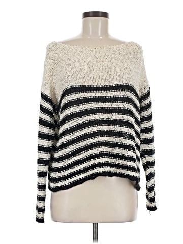 Brandy Melville Pullover Sweater (view 1)