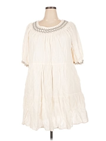 Old Navy Casual Dress (view 1)