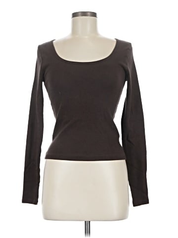 Aritzia Long Sleeve T-Shirt (view 1)
