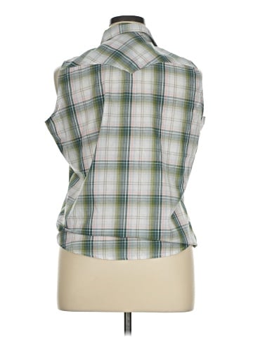 Wrangler Jeans Co Sleeveless Button-Down Shirt (view 2)