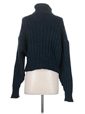 H&M Turtleneck Sweater (view 2)