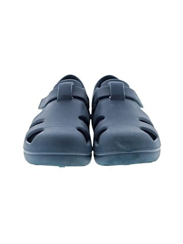 Ten Little Water Shoes (view 2)