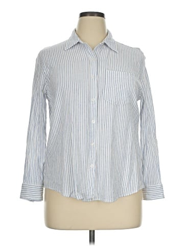 Gap Long Sleeve Button-Down Shirt (view 1)