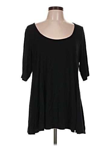 Torrid 3/4 Sleeve T-Shirt (view 1)