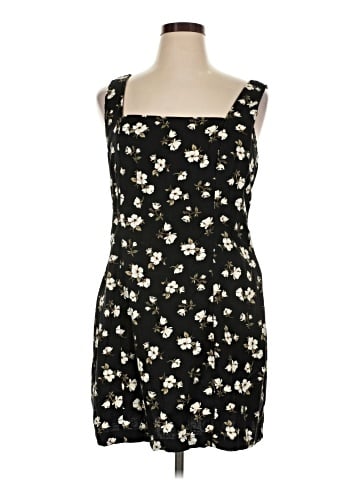 Old Navy Cocktail Dress (view 1)