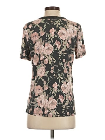 Maurices Short Sleeve T-Shirt (view 2)