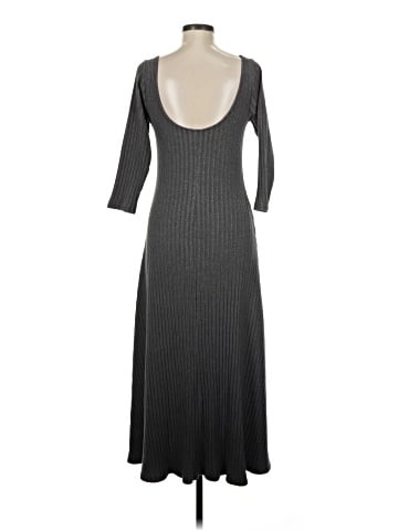 Old Navy Casual Dress (view 2)