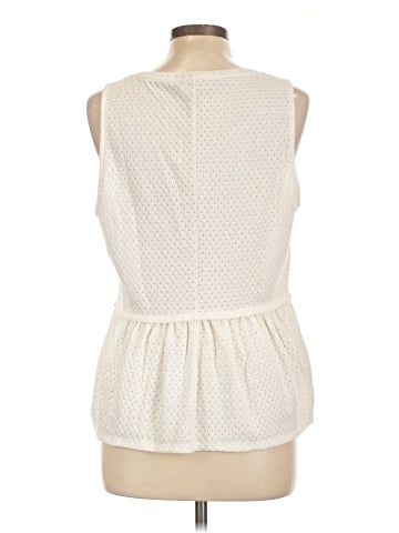 Elle Sleeveless T-Shirt (view 2)