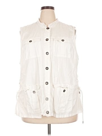 Maurices Sleeveless Button-Down Shirt (view 1)