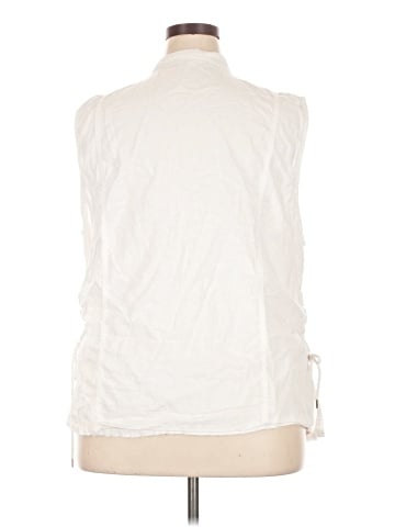 Maurices Sleeveless Button-Down Shirt (view 2)