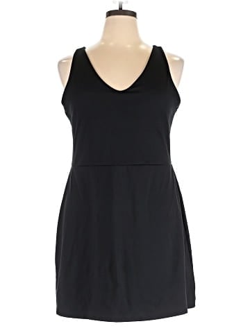 Gap Fit Romper (view 1)