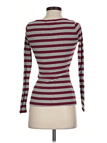 Forever 21 Pullover Sweater (view 2)
