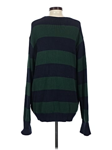 Brandy Melville Pullover Sweater (view 2)