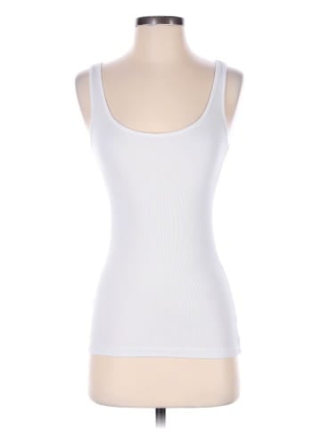 Old Navy Sleeveless T-Shirt (view 1)