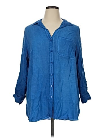 Velvet Heart 3/4 Sleeve Button-Down Shirt (view 1)
