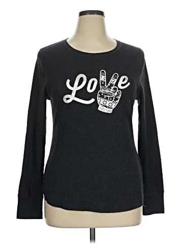 Old Navy Long Sleeve T-Shirt (view 1)