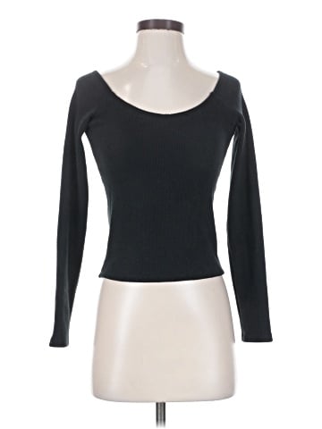 Gilly Hicks Long Sleeve T-Shirt (view 1)