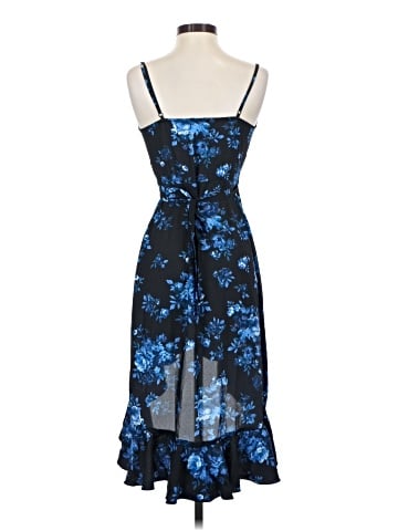 Elle Sleeveless Top (view 2)