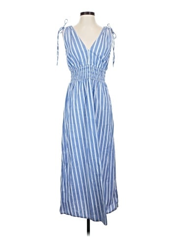 Old Navy Casual Dress (view 1)