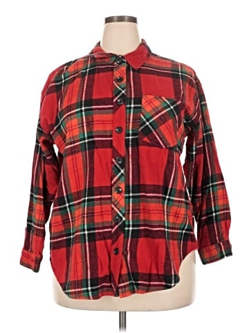 Maurices Long Sleeve Button-Down Shirt (view 1)