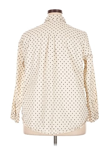 Old Navy Long Sleeve Button-Down Shirt (view 2)