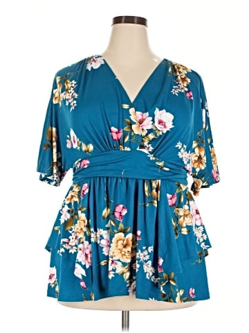 Kiyonna Short Sleeve Top (view 1)