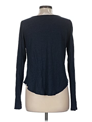 Vince. Long Sleeve T-Shirt (view 2)