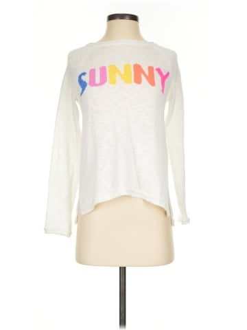 Lilly Pulitzer Sweatshirt (view 1)