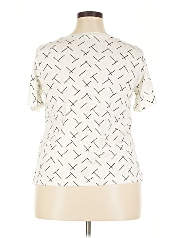 Uniqlo Short Sleeve T-Shirt (view 2)