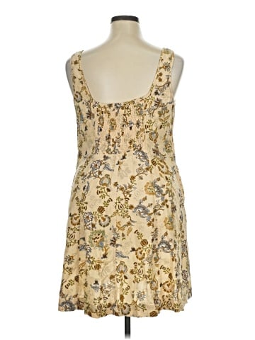 Universal Thread Sleeveless Top (view 2)
